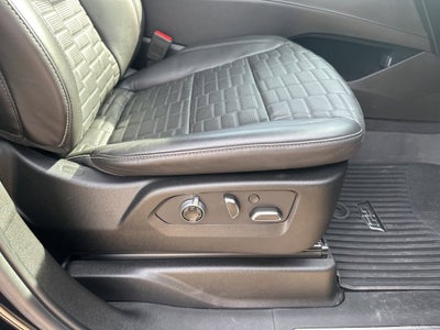 2024 Cadillac Escalade ESV Sport Platinum