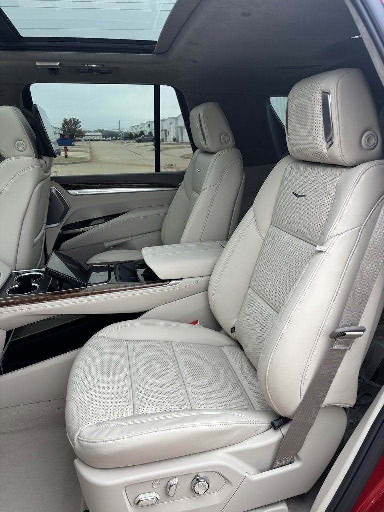 2026 Cadillac Escalade 4WD Platinum Luxury