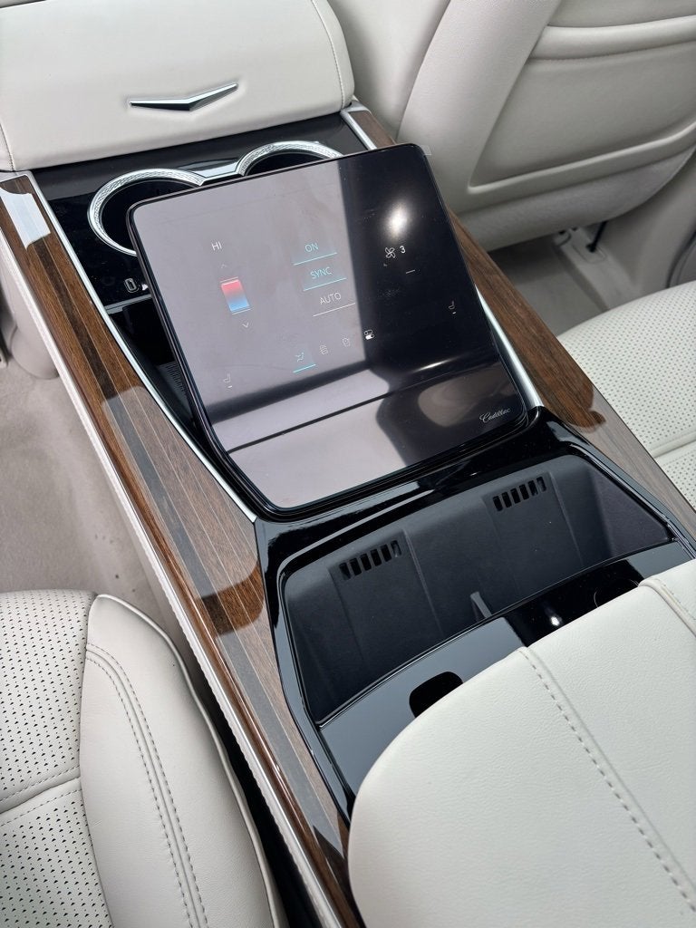 2026 Cadillac Escalade 4WD Platinum Luxury