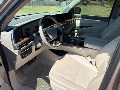 2025 Cadillac Escalade Sport Platinum