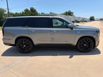 2025 Cadillac Escalade Sport Platinum