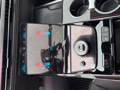 2025 Cadillac Escalade ESV Premium Luxury