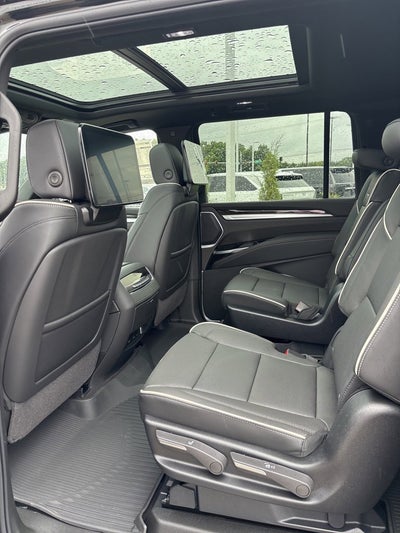 2025 Cadillac Escalade ESV Premium Luxury