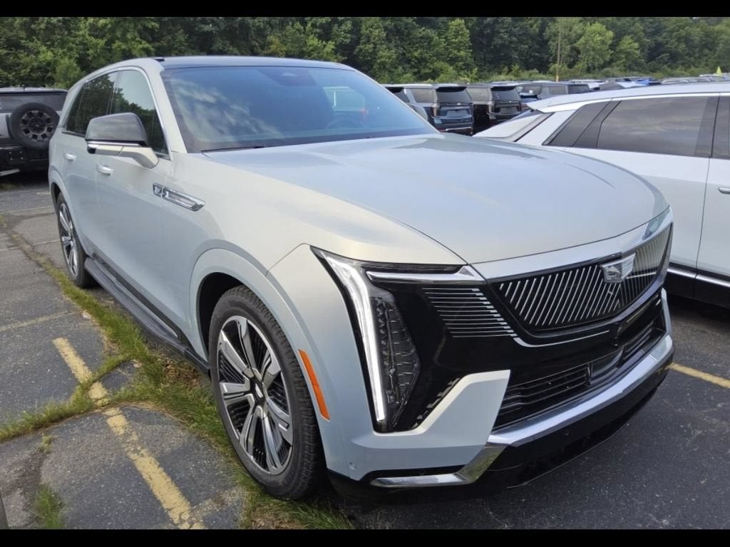 2025 Cadillac ESCALADE IQ Luxury 1