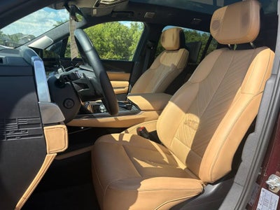 2025 Cadillac ESCALADE IQ Luxury 2