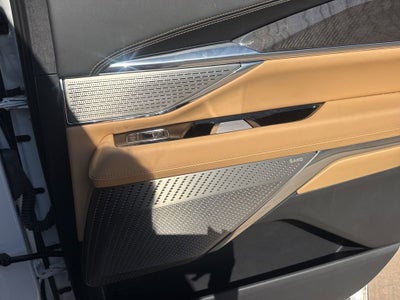 2025 Cadillac ESCALADE IQ Luxury 2