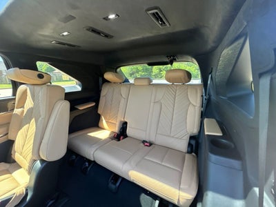 2025 Cadillac ESCALADE IQ Luxury 2