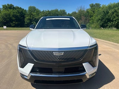 2025 Cadillac ESCALADE IQ Luxury 2