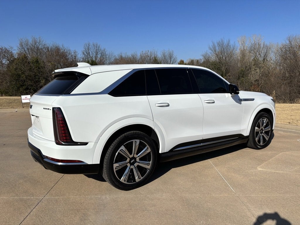 2025 Cadillac ESCALADE IQ Luxury 2