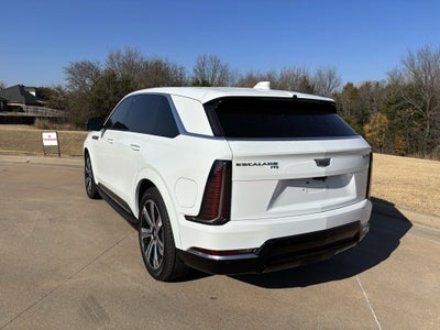 2025 Cadillac ESCALADE IQ Luxury 2