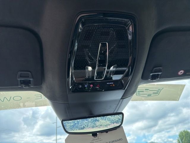 2025 Cadillac ESCALADE IQ Luxury 2