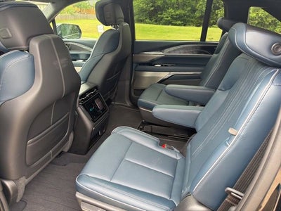 2025 Cadillac ESCALADE IQ Luxury 2