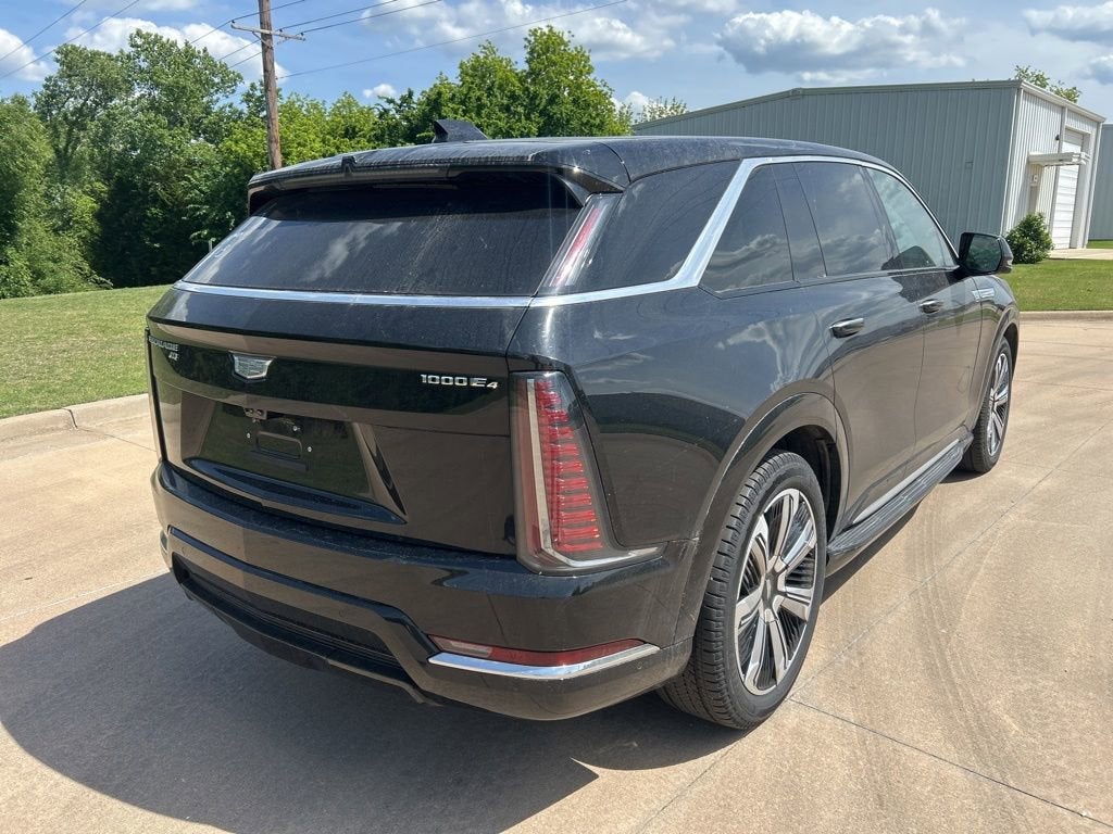 2025 Cadillac ESCALADE IQ Luxury 2