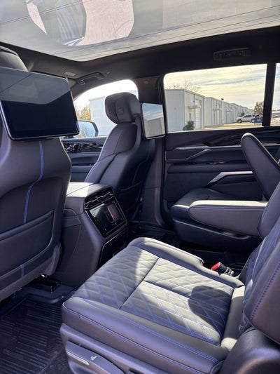 2026 Cadillac ESCALADE IQ Sport