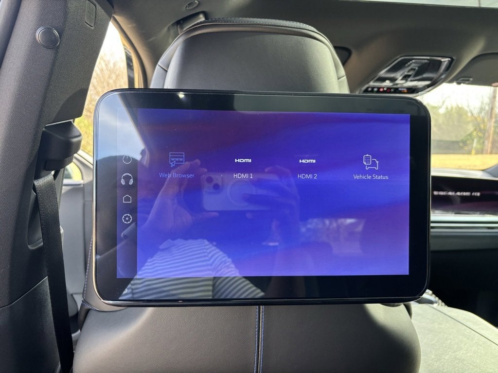 2026 Cadillac ESCALADE IQ Sport