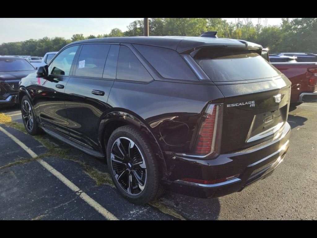 2025 Cadillac ESCALADE IQ Sport 1
