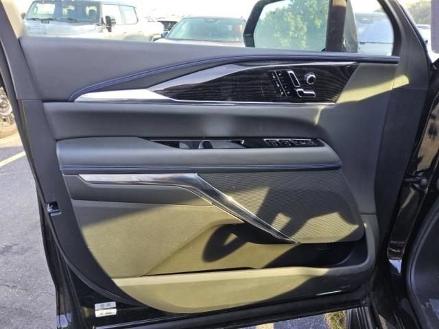 2025 Cadillac ESCALADE IQ Sport 1