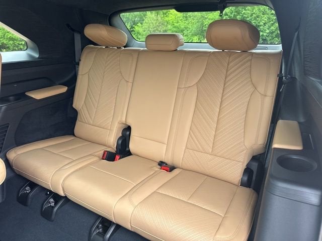 2025 Cadillac ESCALADE IQ Sport 2