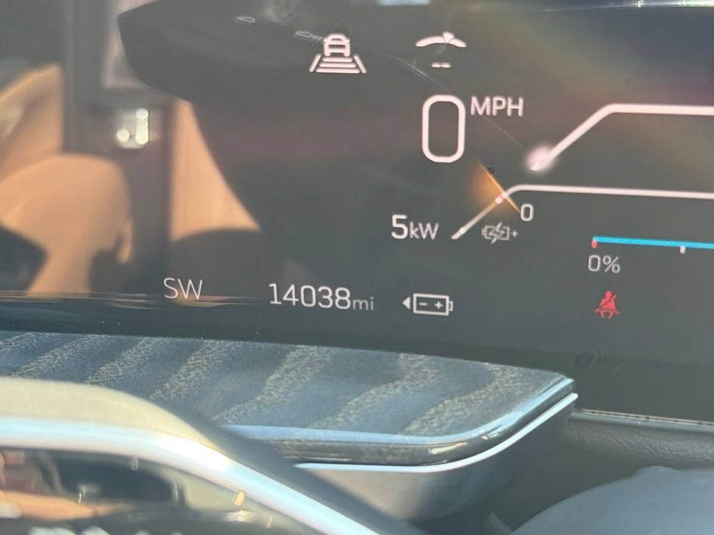 2025 Cadillac ESCALADE IQ Sport 2