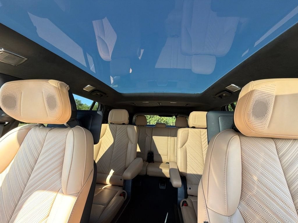 2025 Cadillac ESCALADE IQ Sport 2