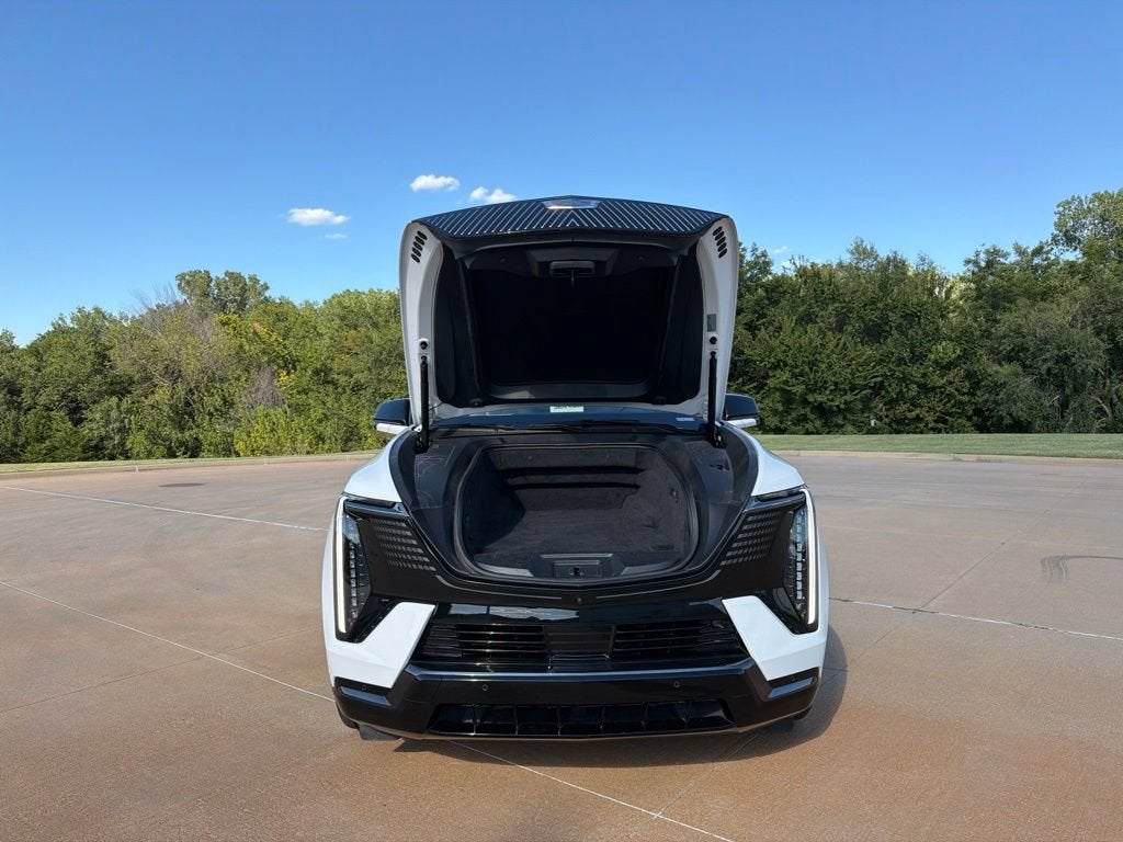 2025 Cadillac ESCALADE IQ Sport 2