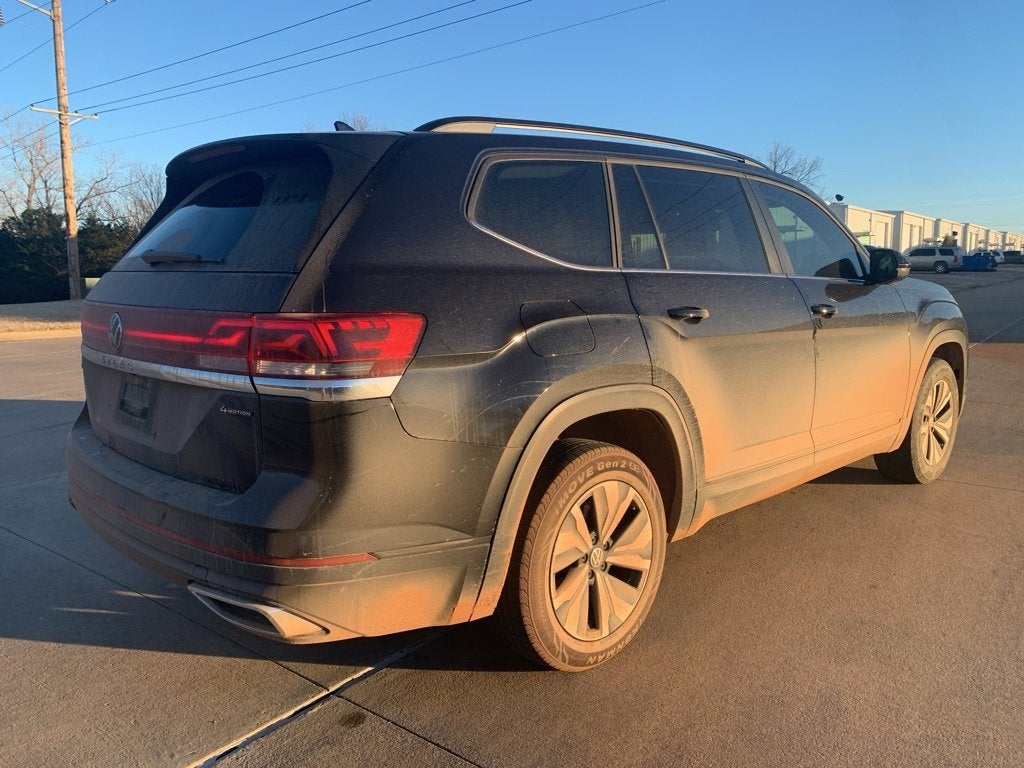 2024 Volkswagen Atlas 2.0T SE