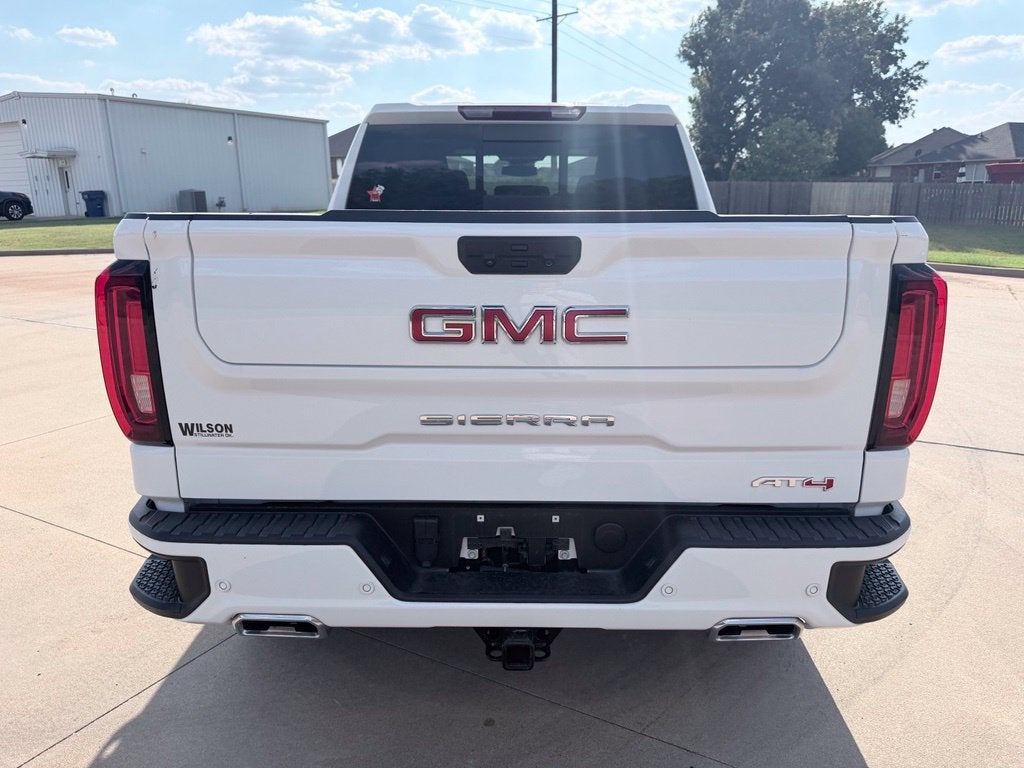 2024 GMC Sierra 1500 AT4