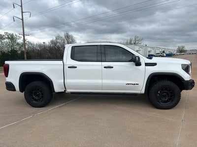 2025 GMC Sierra 1500 AT4X