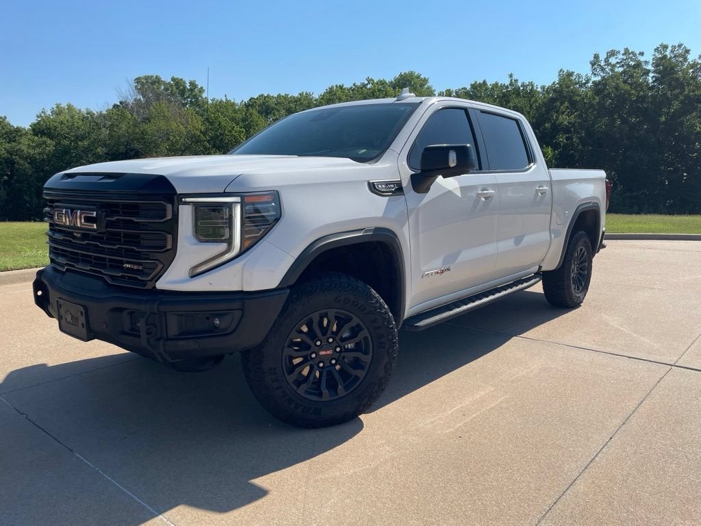 2023 GMC Sierra 1500 AT4X