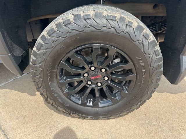 2022 GMC Sierra 1500 AT4X