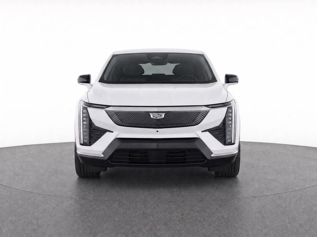 2025 Cadillac OPTIQ Luxury 2