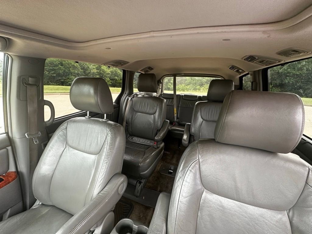 2010 Toyota Sienna XLE