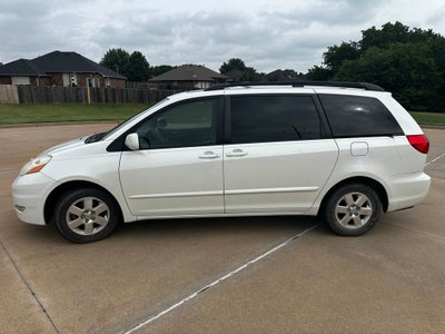 2010 Toyota Sienna XLE