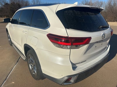 2017 Toyota Highlander Limited