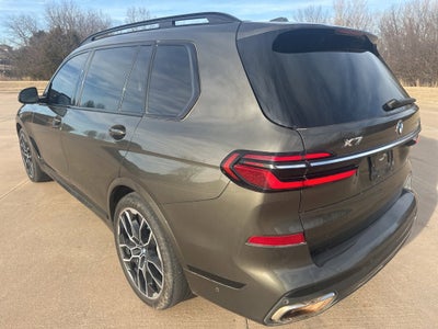 2023 BMW X7 xDrive40i