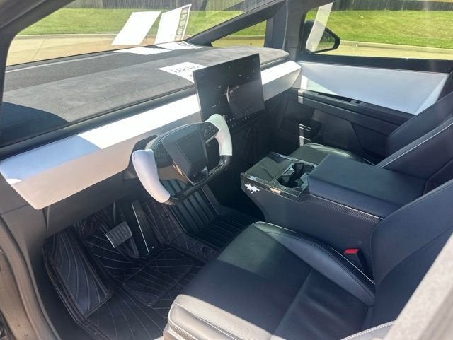 2024 Tesla Cybertruck Cyberbeast