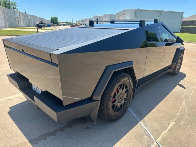 2024 Tesla Cybertruck Cyberbeast