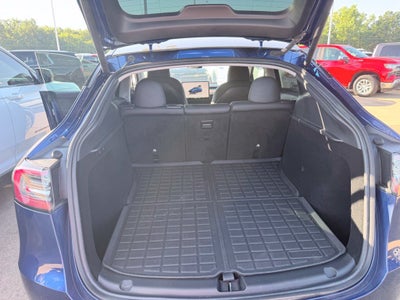 2024 Tesla Model Y Base