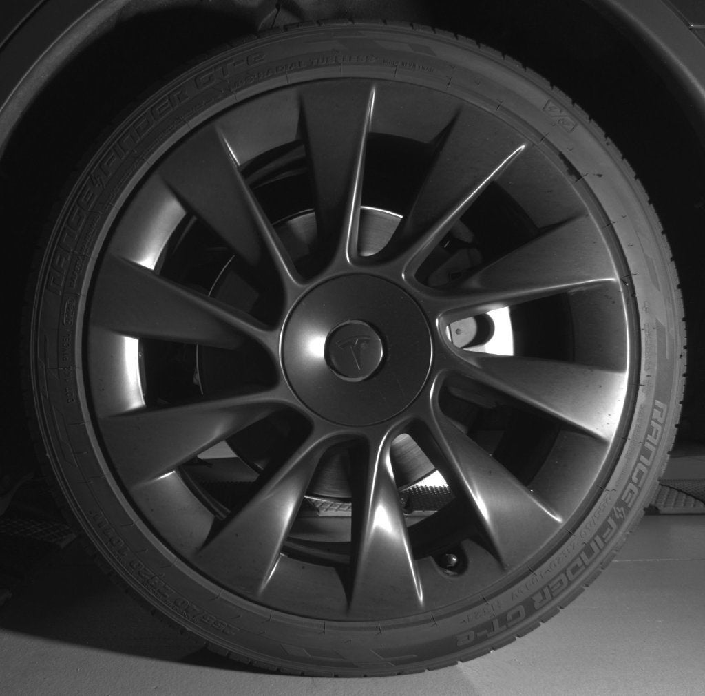 2024 Tesla Model Y Base
