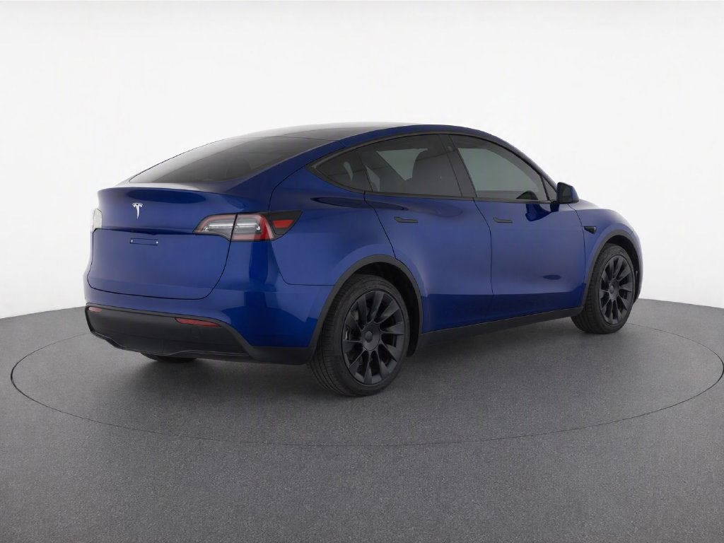2024 Tesla Model Y Base