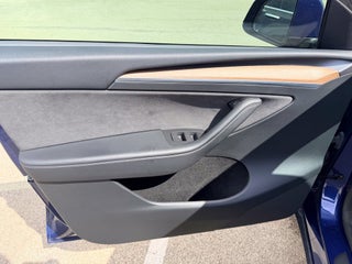 2024 Tesla Model Y Base