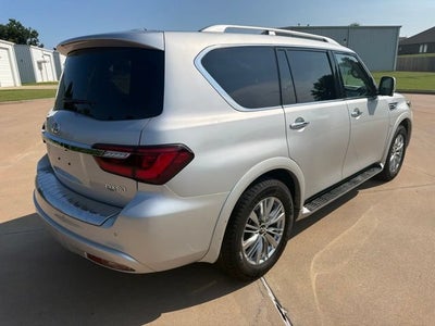 2019 INFINITI QX80 LUXE