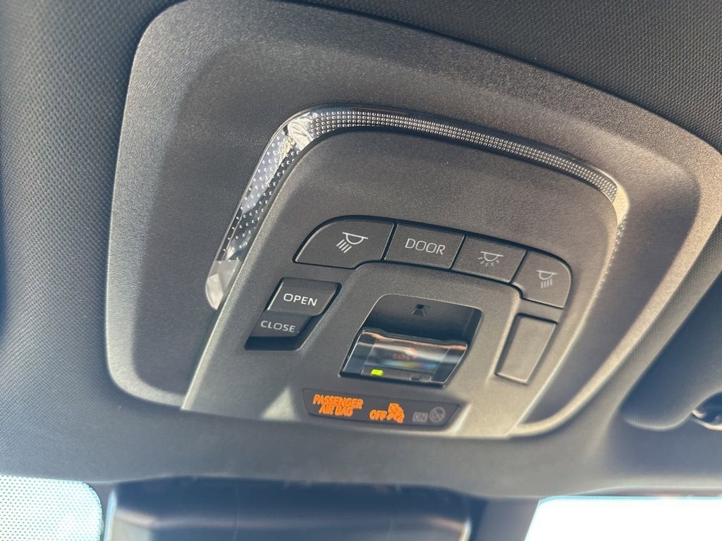 2025 Toyota Crown Signia XLE