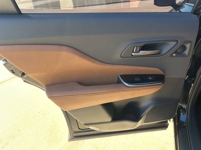 2025 Toyota Crown Signia XLE