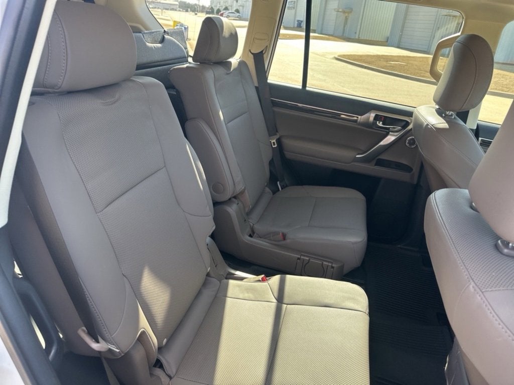 2023 Lexus GX GX 460 Premium