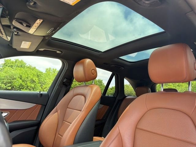 2021 Mercedes-Benz GLC GLC 300