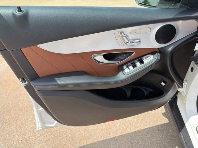 2021 Mercedes-Benz GLC GLC 300