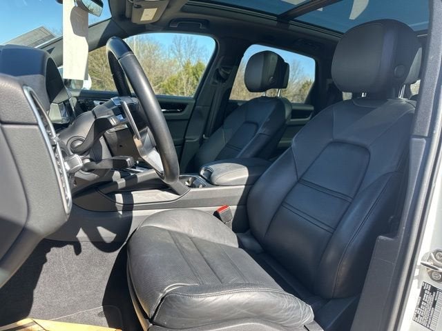 2020 Porsche Cayenne Base