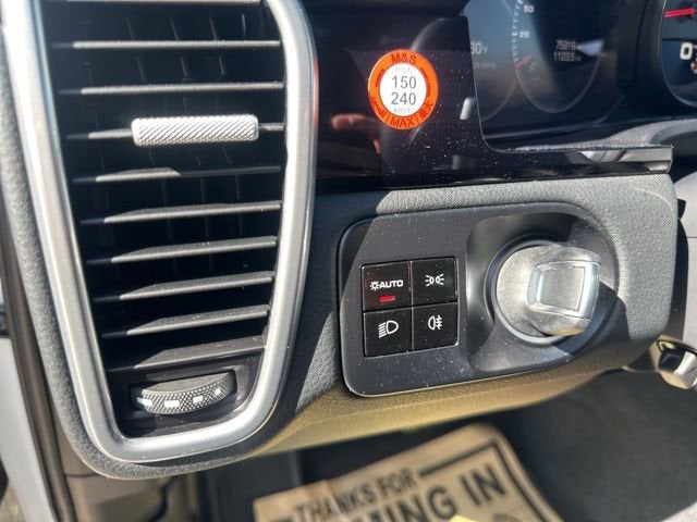 2020 Porsche Cayenne Base