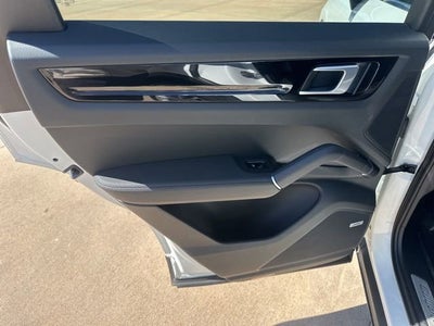 2020 Porsche Cayenne Base